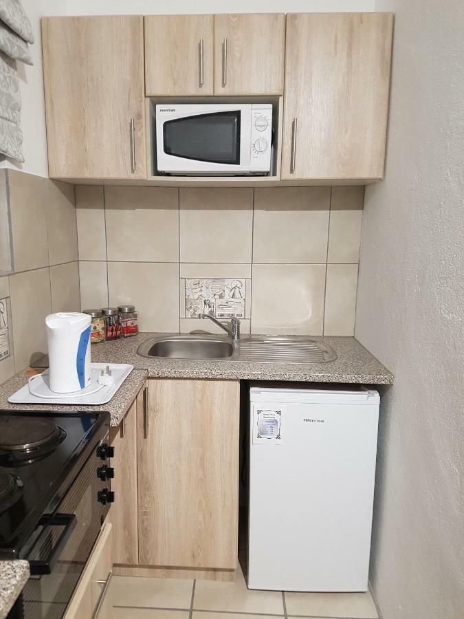 Karoo View Guesthouse Cradock Εξωτερικό φωτογραφία